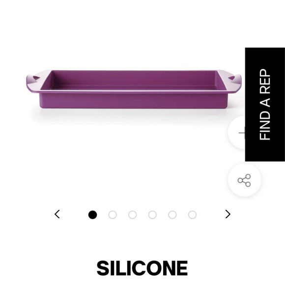 Tupperware Other - Tupperware silicone rectangle form pan